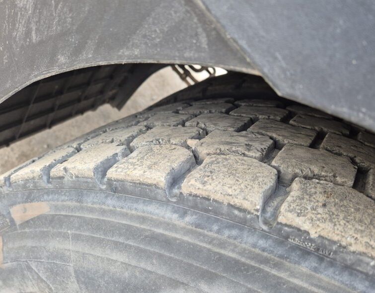 MERCEDES BENZ AROCS 3345S